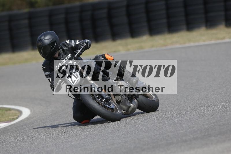 /37 09.08.2026  Pluess Motosport ADR/Einsteiger/21